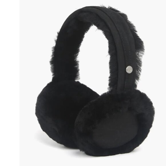 NWT UGG Classic Logo Genuine Dyed Shearling Earmuff - Picture 1 of 4